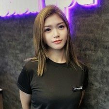 Alicia (Malay Chinese)